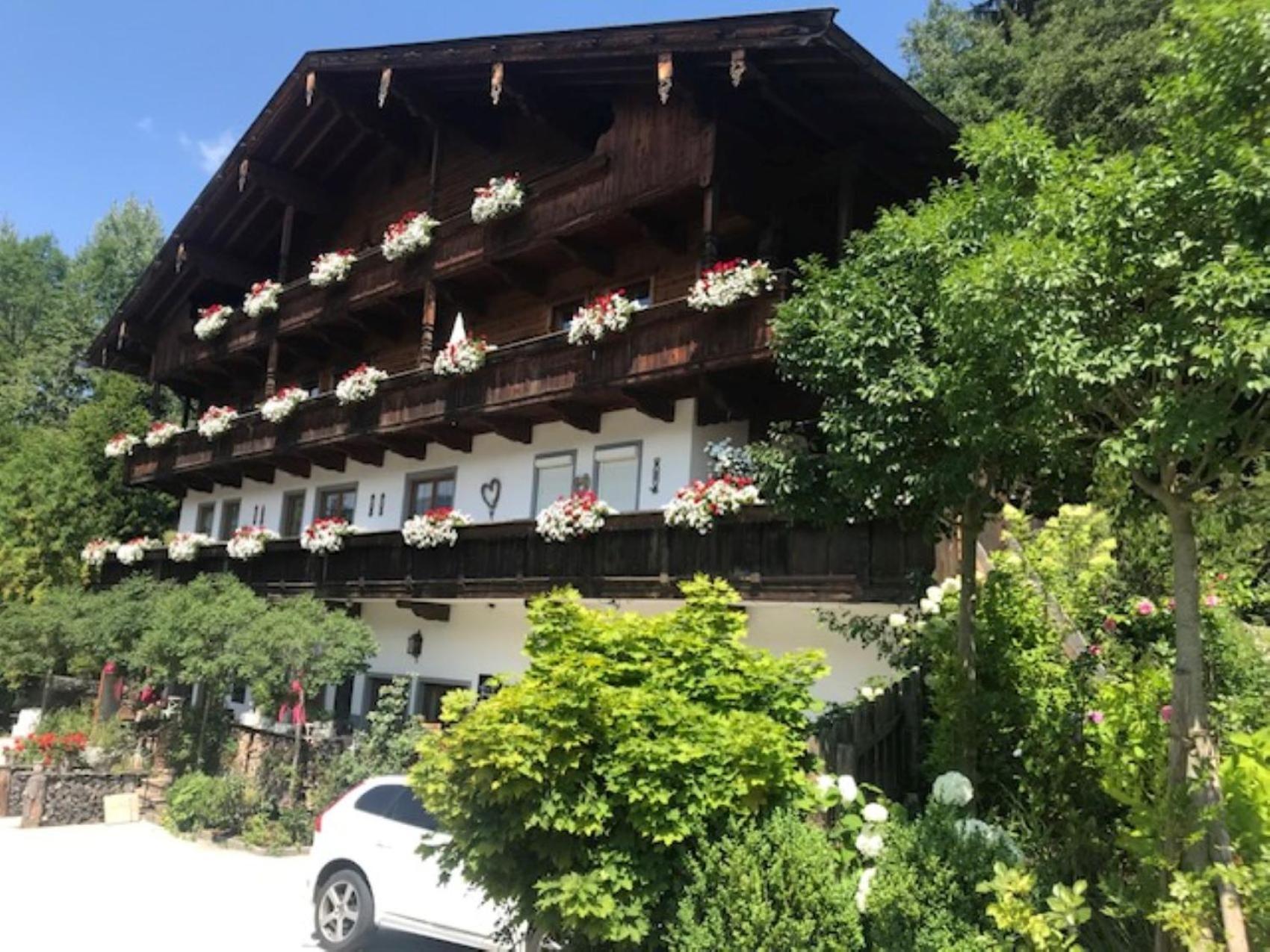 Gasthof Weiherhof - Sleep, Eat&smile 2*